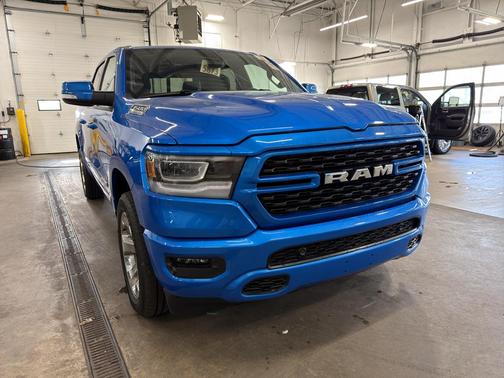 Hydro Blue Pearlcoat 2022 RAM 1500 Big Horn