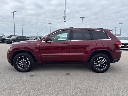 2019 Jeep Grand Cherokee Laredo E
