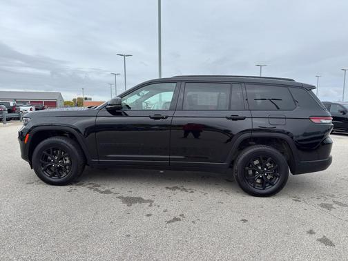 2024 Jeep Grand Cherokee L Laredo