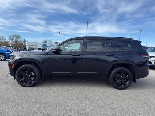 Midnight Sky 2024 Jeep Grand Cherokee L Limited