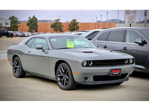 2019 Dodge Challenger SXT