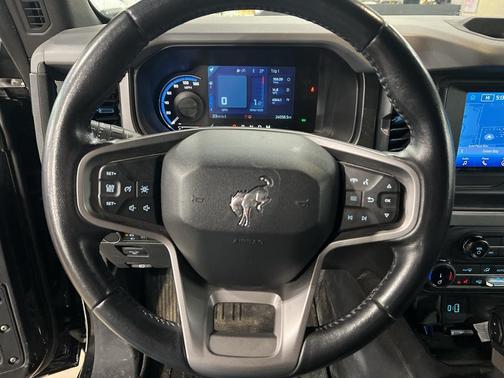 2022 Ford Bronco Black Diamond