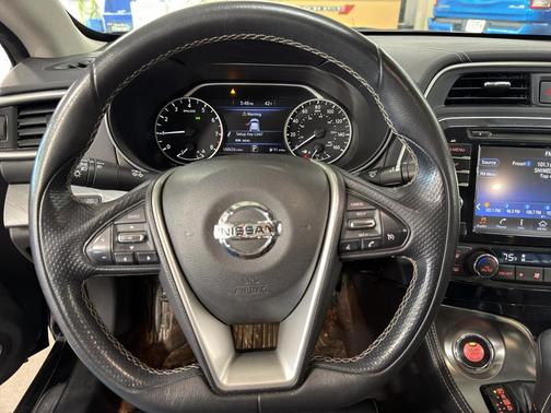 Super Black 2018 Nissan Maxima 3.5 SV