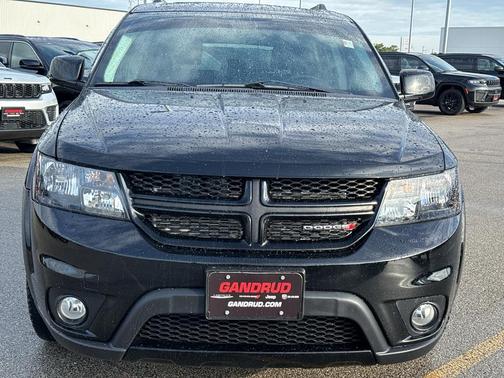 Pitch Black Clearcoat 2018 Dodge Journey GT