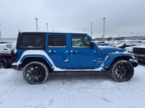 2022 Jeep Wrangler Unlimited 4xe Sahara