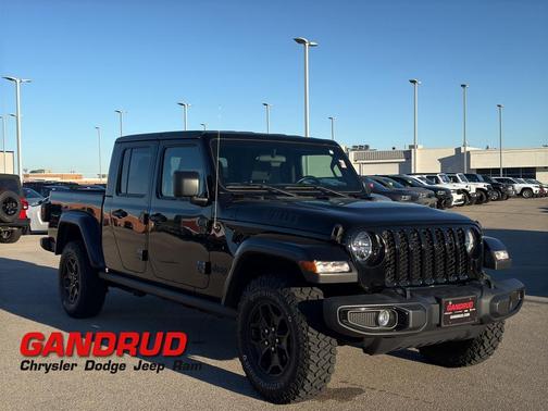 2021 Jeep Gladiator Sport