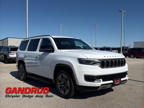 Bright White Clearcoat 2024 Jeep Wagoneer Series II