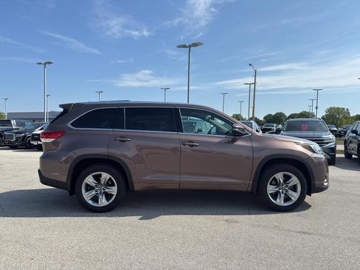 2018 Toyota Highlander Limited
