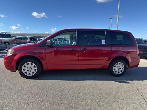 2008 Chrysler Town & Country LX