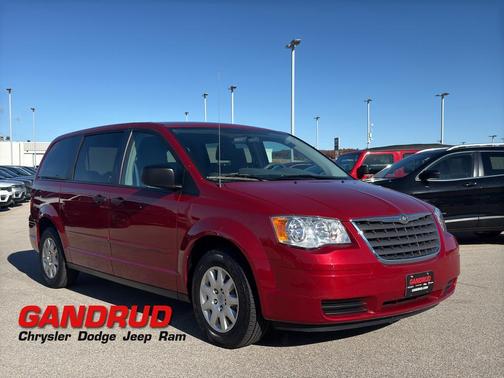 2008 Chrysler Town & Country LX
