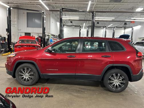 2015 Jeep Cherokee Sport
