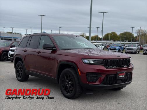 2024 Jeep Grand Cherokee Laredo