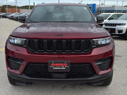2024 Jeep Grand Cherokee Laredo