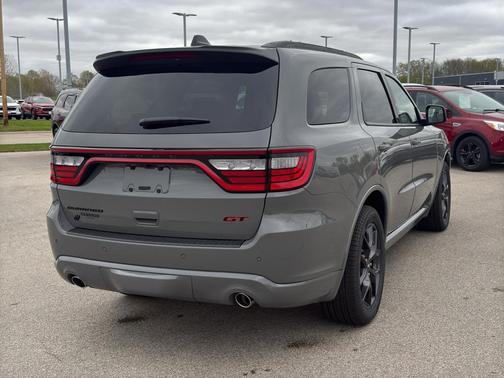 Destroyer Gray Clearcoat 2026 Dodge Durango GT Premium HEMI V8
