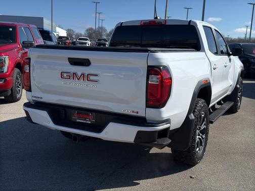 2023 GMC Canyon AT4