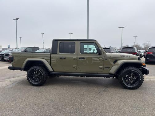 2026 Jeep Gladiator Sport
