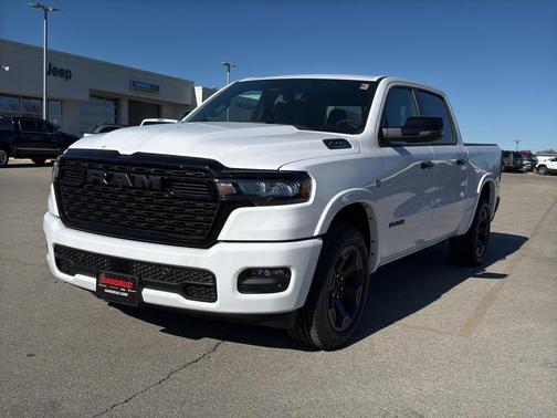 Bright White Clearcoat 2026 RAM 1500 Big Horn