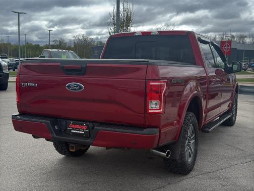 Ruby Red Metallic Tinted Clearcoat 2016 Ford F-150 XLT
