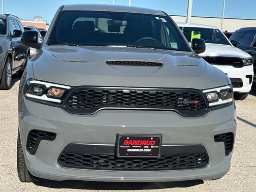 Destroyer Gray Clearcoat 2026 Dodge Durango GT HEMI V8