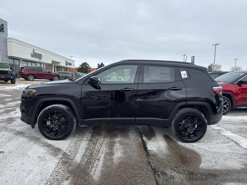 2026 Jeep Compass Latitude
