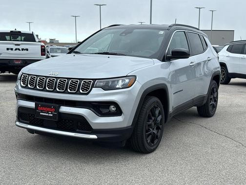 Silver Zynith 2025 Jeep Compass Limited