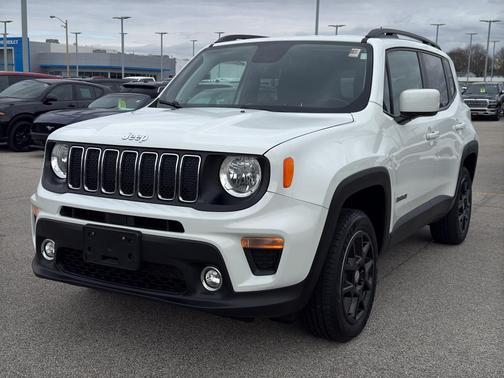 Alpine White Clearcoat 2019 Jeep Renegade Latitude