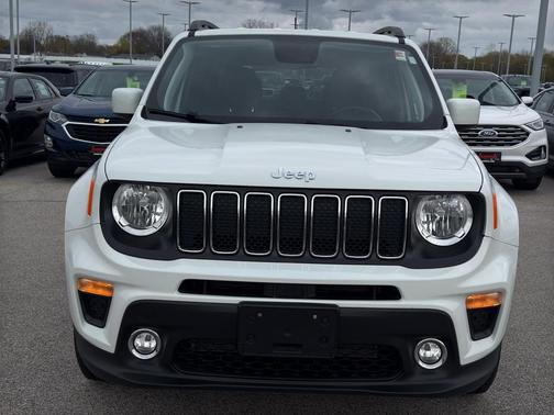 Alpine White Clearcoat 2019 Jeep Renegade Latitude