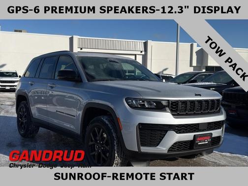 2026 Jeep Grand Cherokee Laredo