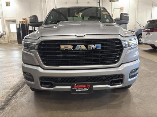 Billet Silver Metallic Clearcoat 2025 RAM 1500 Laramie