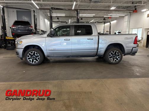 Billet Silver Metallic Clearcoat 2025 RAM 1500 Laramie
