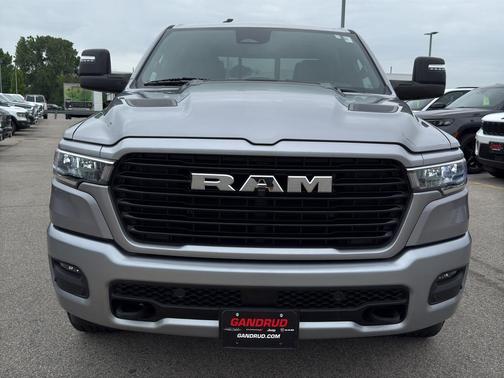 Billet Silver Metallic Clearcoat 2025 RAM 1500 Laramie