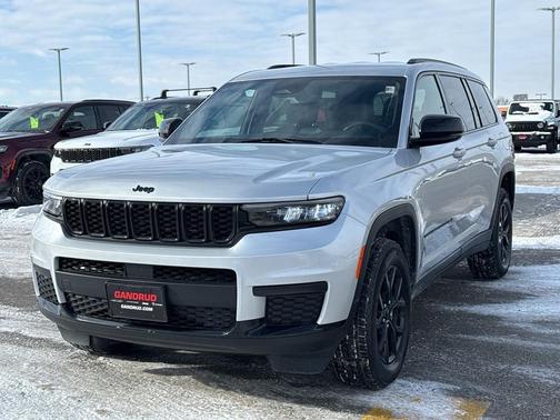 2024 Jeep Grand Cherokee L Laredo