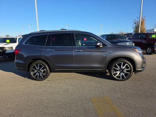 2021 Honda Pilot Touring 7-Passenger