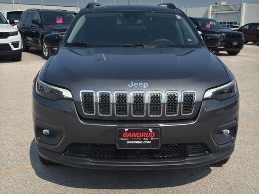 2022 Jeep Cherokee Latitude Lux