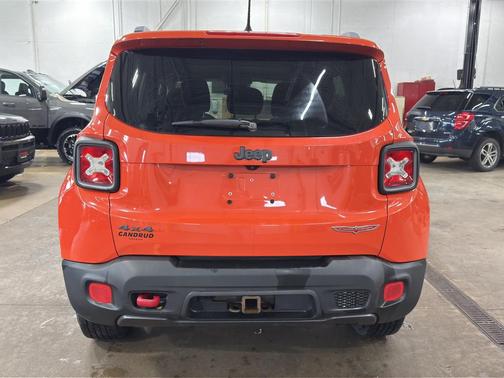 Omaha Orange 2015 Jeep Renegade Trailhawk