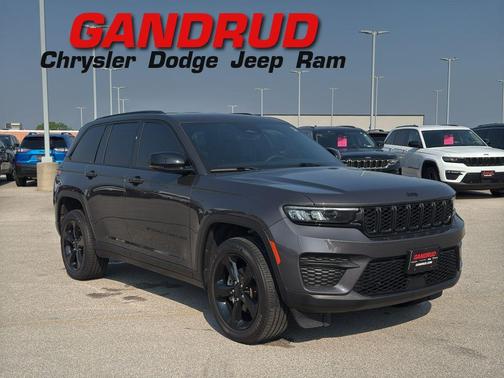 2023 Jeep Grand Cherokee Altitude