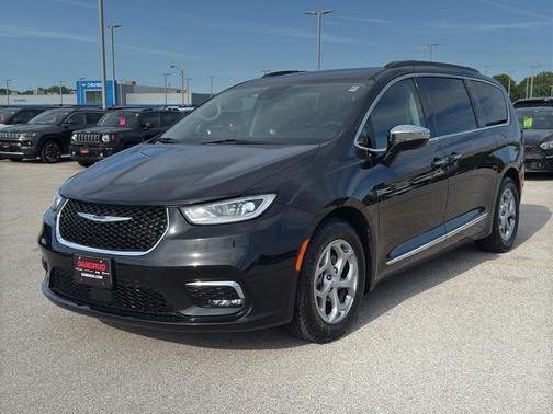 2023 Chrysler Pacifica Limited