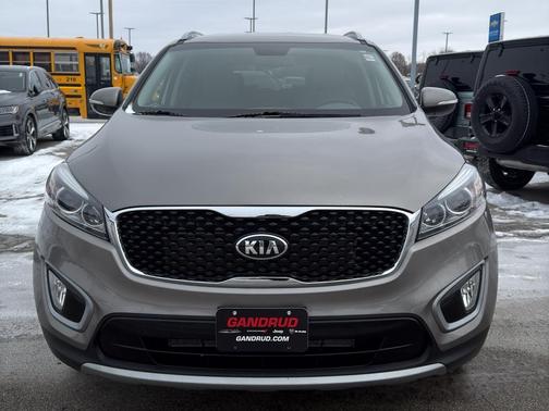 2016 Kia Sorento EX