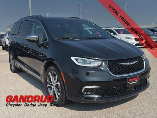 2022 Chrysler Pacifica Pinnacle