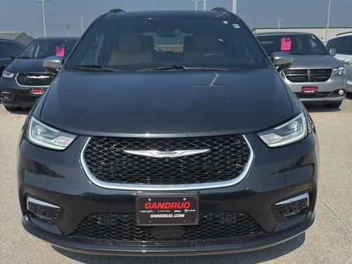 2022 Chrysler Pacifica Pinnacle