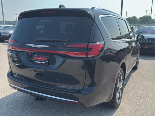 2022 Chrysler Pacifica Pinnacle