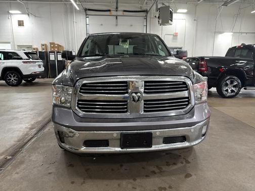 Granite Crystal Clearcoat Metallic 2019 RAM 1500 Classic Big Horn