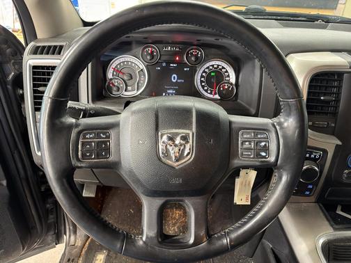 Granite Crystal Clearcoat Metallic 2019 RAM 1500 Classic Big Horn