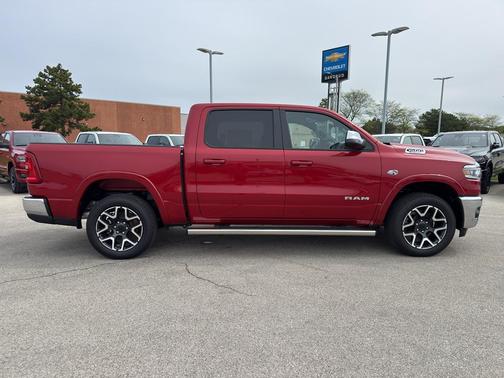 Molten Red Pearlcoat 2026 RAM 1500 Laramie