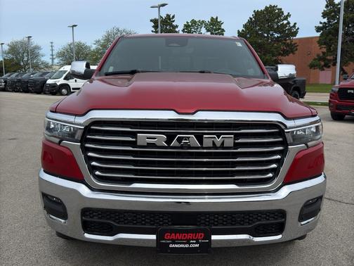 Molten Red Pearlcoat 2026 RAM 1500 Laramie