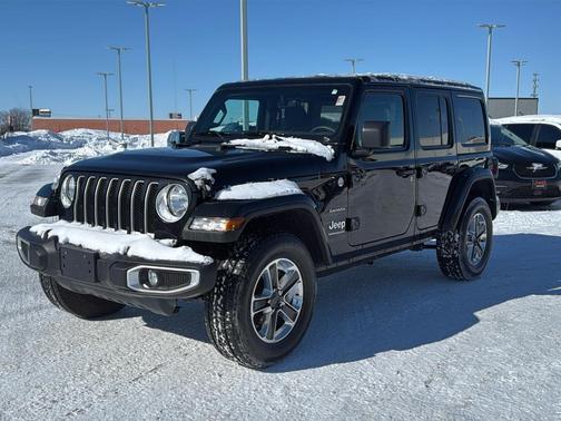 2023 Jeep Wrangler Sahara