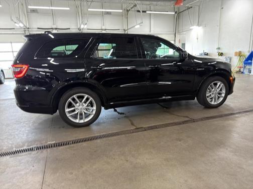 DB Black Clearcoat 2025 Dodge Durango R/T