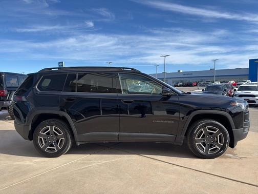 2026 Jeep Cherokee LAREDO/LIMITED
