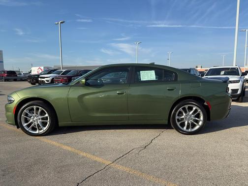 2022 Dodge Charger SXT