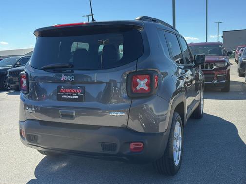 2019 Jeep Renegade Latitude